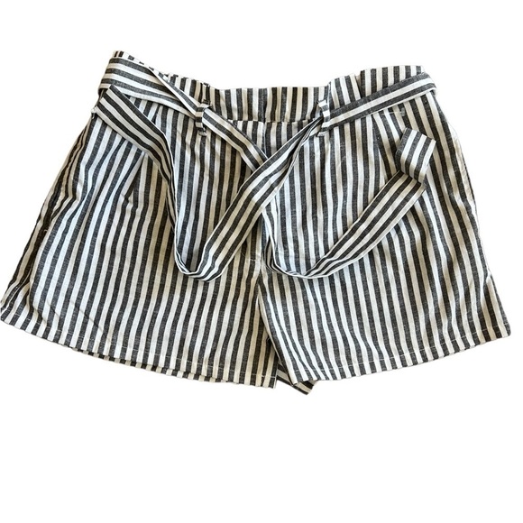 Love Tree High Waist Shorts Size M Women - Picture 2 of 7